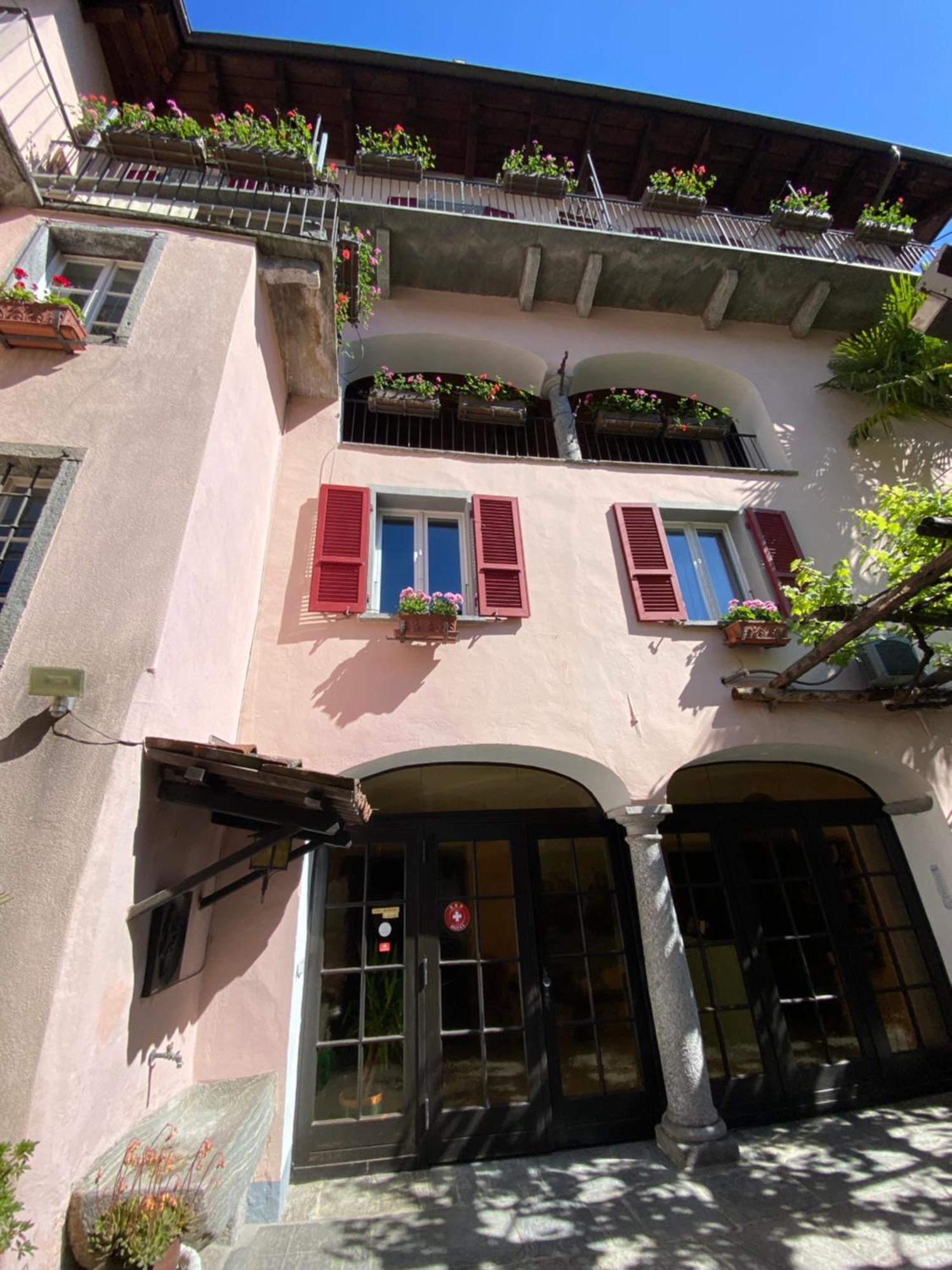 Hotel Antico Intragna Kültér fotó